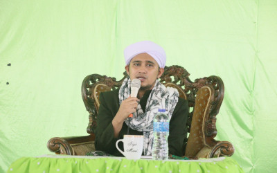 Duaroh Ilmiah Bersama KH. Lora Ismail Al Kholilie Cicit dari Syaikhona KH. Muhammad Kholil Bangkalan